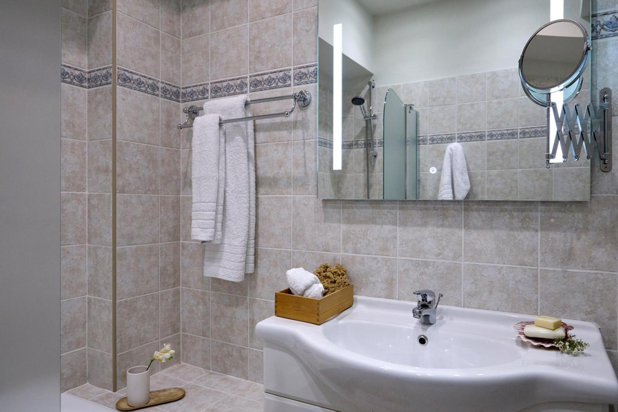 The Acropolis Entrance 2Bd Private Apt 아테네 외부 사진
