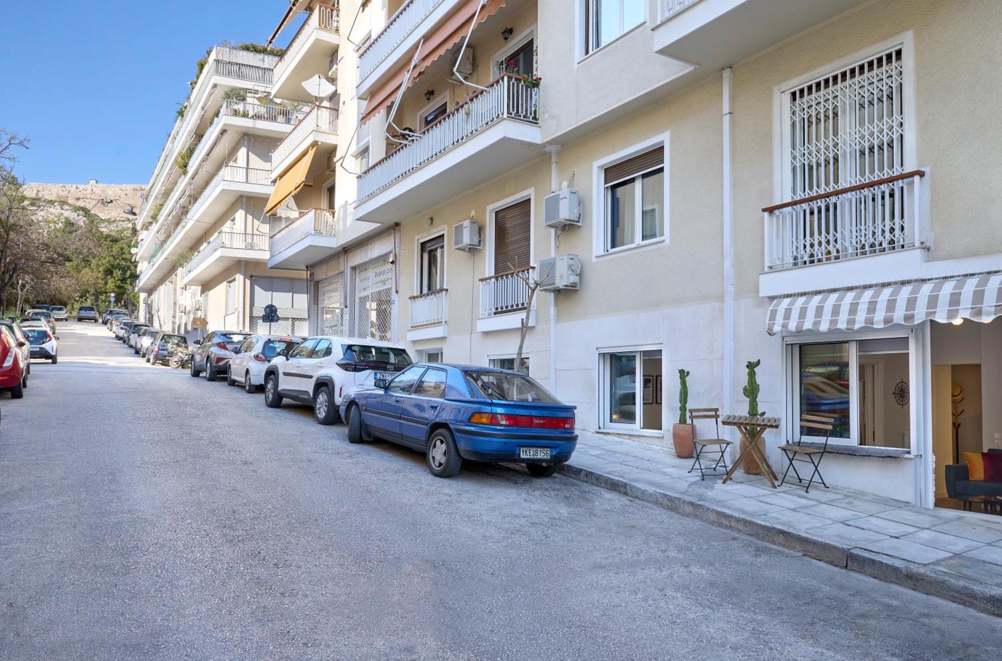 The Acropolis Entrance 2Bd Private Apt 아테네 외부 사진
