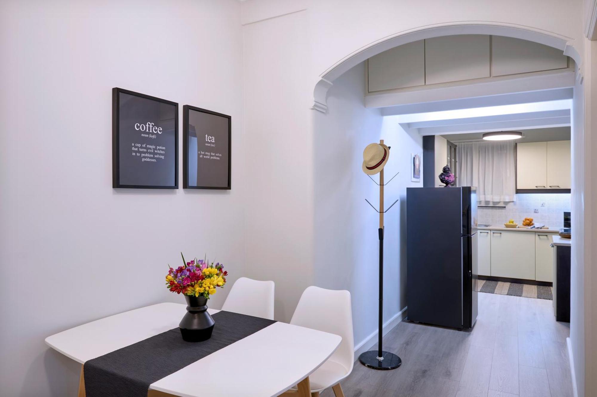 The Acropolis Entrance 2Bd Private Apt 아테네 외부 사진